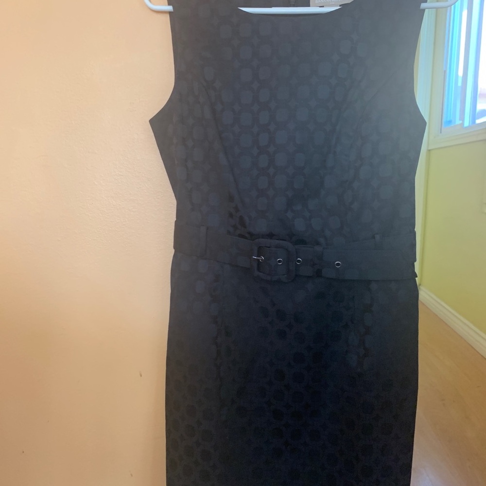 Dress - Picture 6 of 10